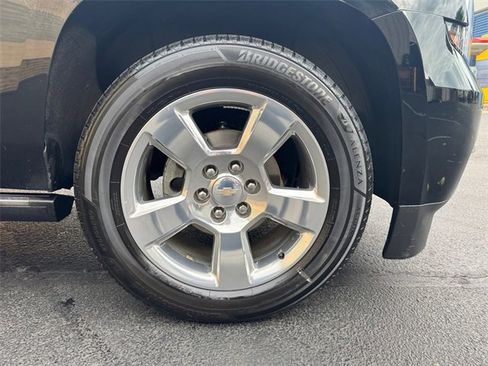 Used 2016 Chevrolet Suburban LTZ image 22