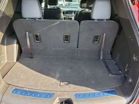 Used 2024 Buick Enclave Essence w/ Sport Touring Edition image 7