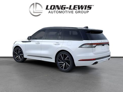 New 2026 Lincoln Aviator Black Label AWD/4WD image 4