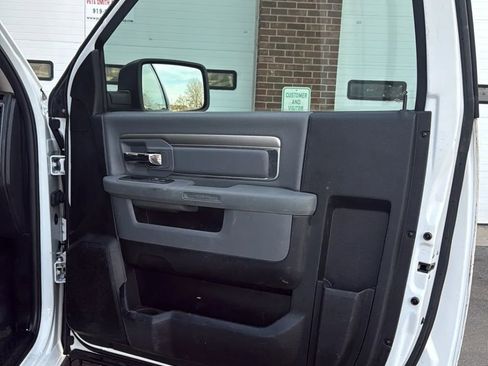 Used 2019 RAM 1500 Tradesman w/ Power & Remote Entry Group RWD image 10