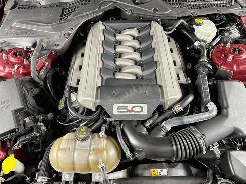 Used 2016 Ford Mustang GT Premium w/ Equipment Group 401A RWD image 31