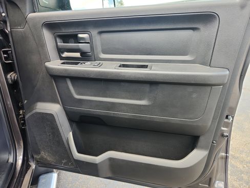 Used 2017 RAM 3500 Tradesman w/ Chrome Appearance Group image 48