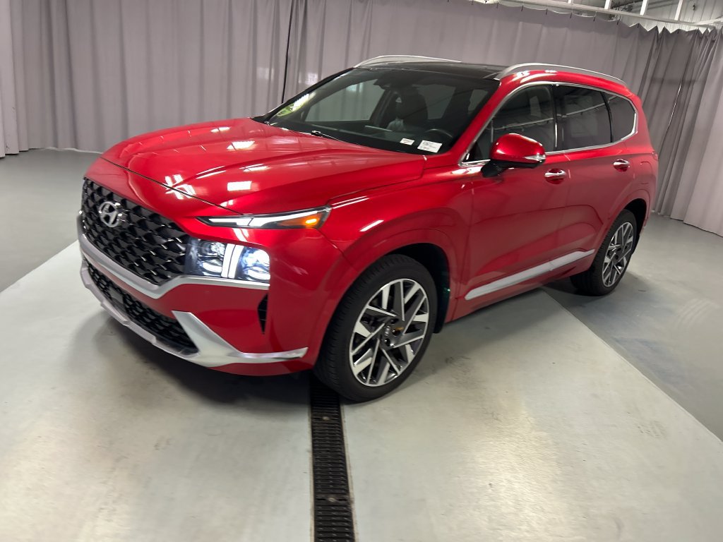 Used 2023 Hyundai Santa Fe Calligraphy FWD image 3