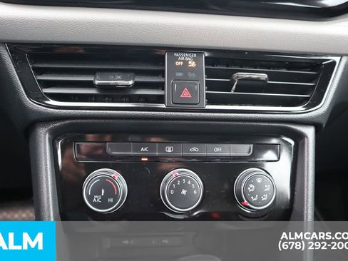 Used 2024 Volkswagen Taos S image 35