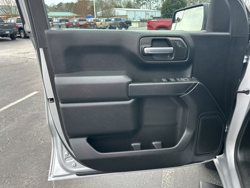 Certified 2022 Chevrolet Silverado 1500 Custom image 12
