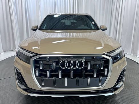 Used 2025 Audi Q7 3.0T Premium AWD/4WD image 27