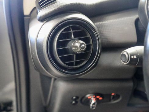 Used 2016 MINI Cooper 2-Door Hardtop FWD image 24