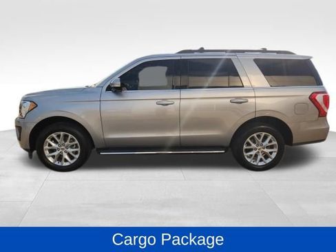 Used 2021 Ford Expedition XLT image 6