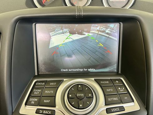 Used 2014 Nissan 370Z Touring w/ Navigation Package RWD image 9