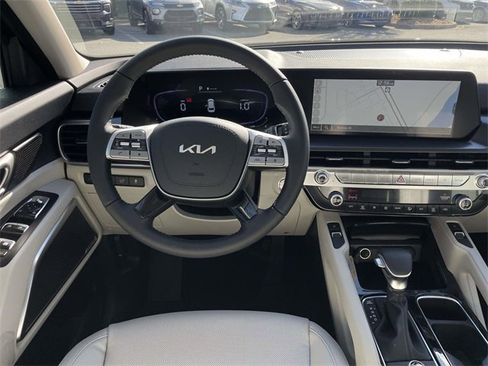 New 2025 Kia Telluride S image 25