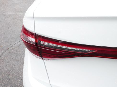 Certified 2025 Volkswagen Jetta Sport image 17