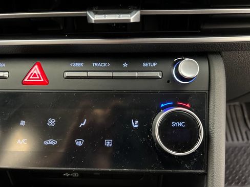 Used 2025 Hyundai Sonata SEL AWD/4WD image 53