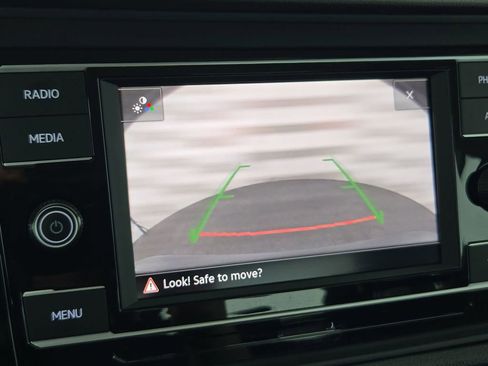 Used 2024 Volkswagen Jetta SE image 20