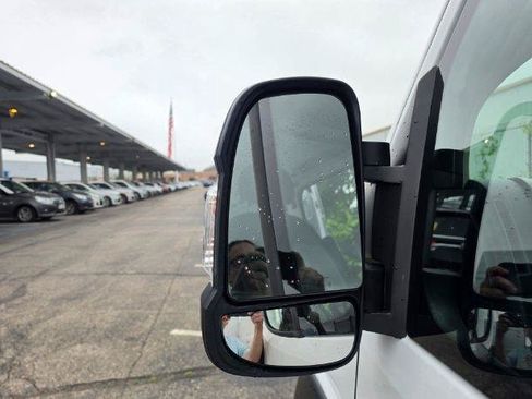 Used 2025 RAM ProMaster 2500 w/ Convenience Group FWD image 29