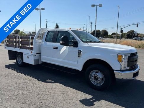 Used 2017 Ford F350 XL w/ Power Equipment Group RWD image 1