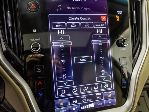 Used 2020 Subaru Outback Limited image 30