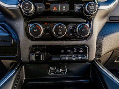 Used 2022 RAM 2500 Lone Star w/ Night Edition image 24