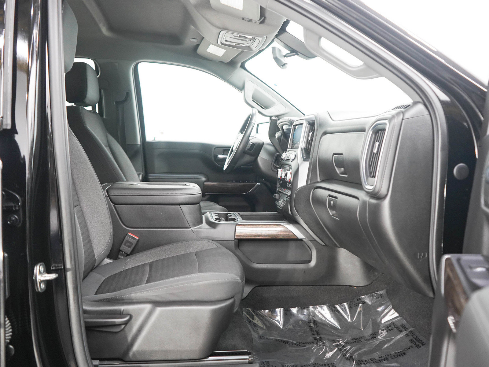 Used 2020 GMC Sierra 1500 Elevation w/ Elevation Value Package AWD/4WD image 11