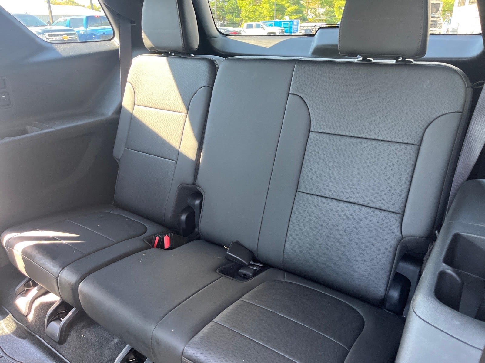 Used 2023 Chevrolet Traverse High Country AWD/4WD image 22