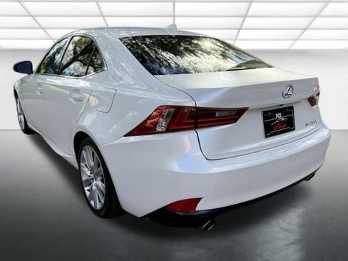 Used 2016 Lexus IS 200t RWD image 3