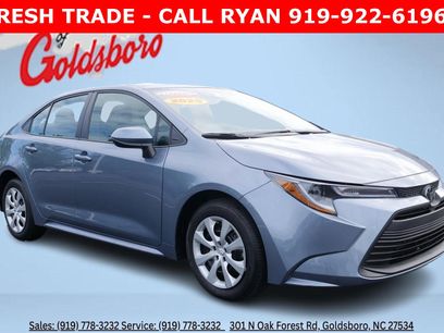 Used 2025 Toyota Corolla LE