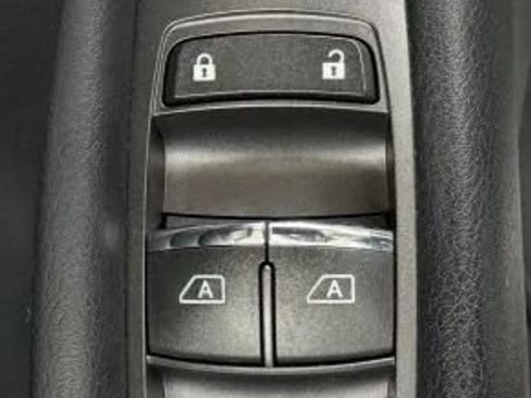Used 2016 INFINITI Q50 Premium RWD image 42