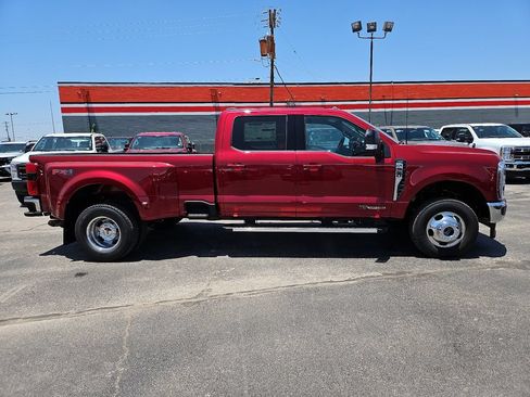 New 2026 Ford F350 Lariat w/ FX4 Off-Road Package AWD/4WD image 14