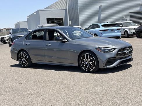 Used 2024 Mercedes-Benz C 300 Sedan image 4