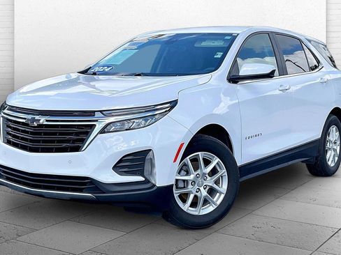 Used 2024 Chevrolet Equinox LT w/ LPO, Floor Liner Package FWD image 13