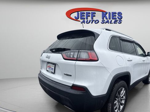 Used 2020 Jeep Cherokee Latitude Plus w/ Cold Weather Group image 5