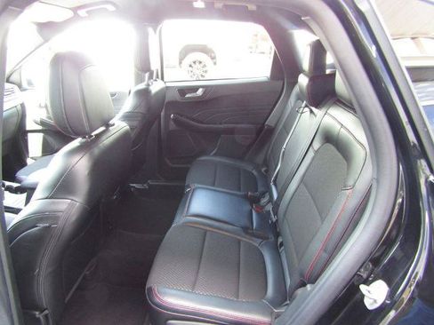 Certified 2025 Ford Escape ST-Line AWD/4WD image 29