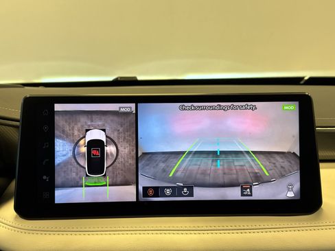 Certified 2026 INFINITI QX60 Luxe w/ Family Package image 17