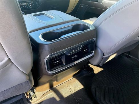 Used 2022 Chevrolet Silverado 1500 LTZ image 34