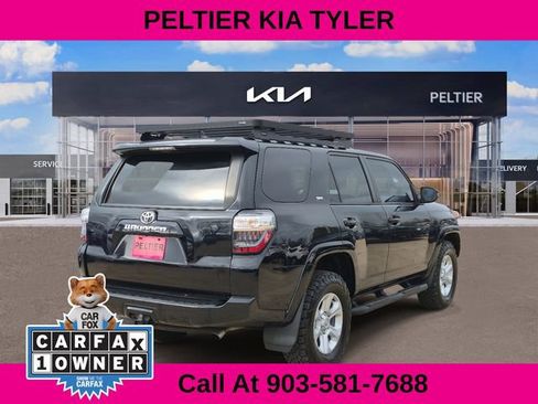 Used 2022 Toyota 4Runner SR5 Premium image 7