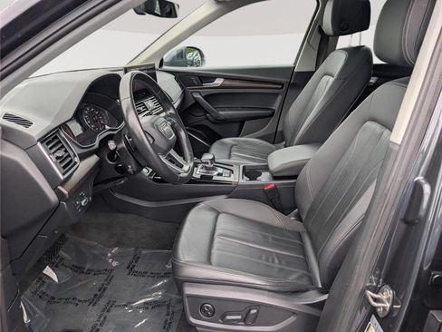 Used 2023 Audi Q5 2.0T Premium w/ Convenience Package AWD/4WD image 16