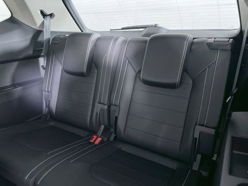 Used 2025 Volkswagen Atlas SEL image 24