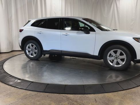 New 2026 Honda Prologue EX image 2