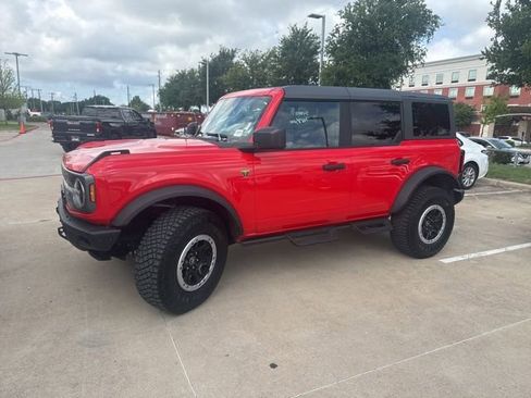 Used 2024 Ford Bronco Badlands w/ Sasquatch Package AWD/4WD image 6