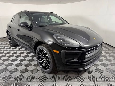 New 2026 Porsche Macan image 9