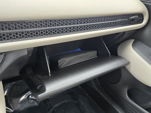 Used 2024 Honda HR-V LX image 22