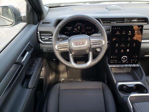 New 2026 GMC Terrain Elevation w/ Elevation Premium Package image 13