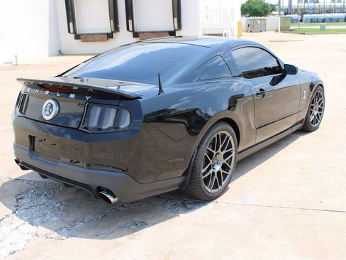 Used 2012 Ford Mustang Shelby GT500 w/ SVT Performance Pkg RWD image 22