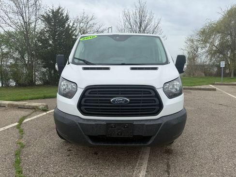 Used 2016 Ford Transit 250 130 Low Roof RWD image 2
