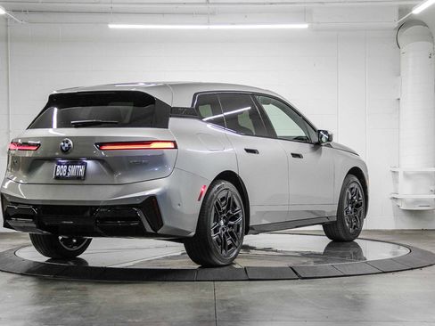 New 2026 BMW iX xDrive60 w/ M Sport Package image 6
