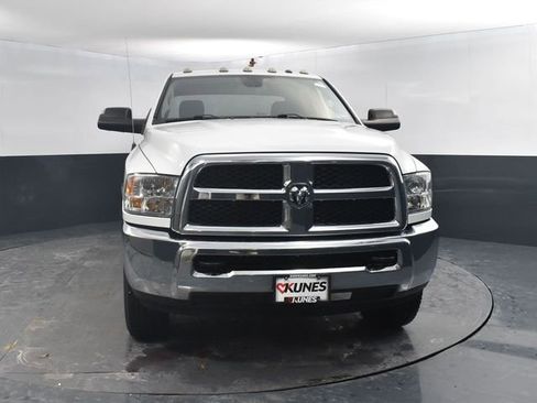 Used 2018 RAM 2500 Tradesman w/ Chrome Appearance Group image 2