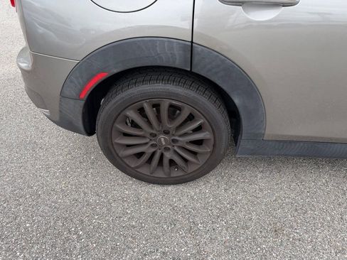 Used 2017 MINI Cooper Clubman S FWD image 6