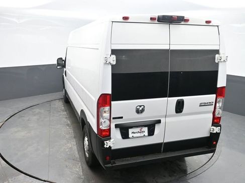 Used 2023 RAM ProMaster 2500 FWD image 27