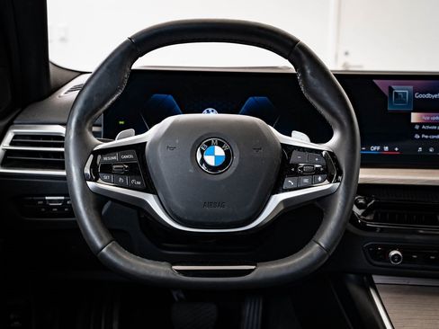 Certified 2025 BMW 330i xDrive Sedan image 40