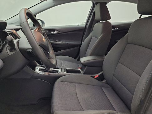 Used 2019 Chevrolet Cruze LT w/ Convenience Package image 17