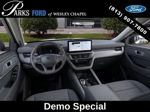 New 2026 Ford Explorer Active RWD image 9